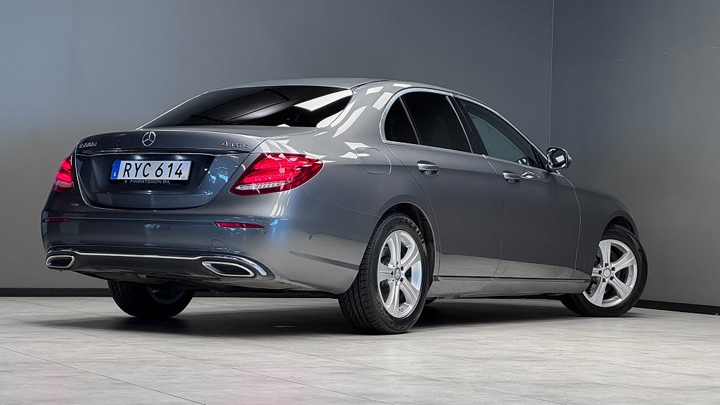 Mercedes-Benz E220 2017 - miniatyr 18