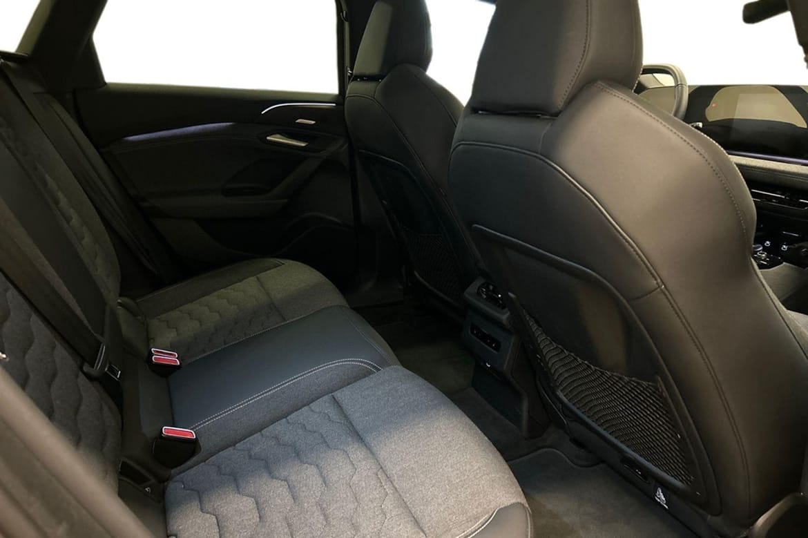 Audi A6 B&O/pano/Luftfjädring/selection 2025, bild 6/39