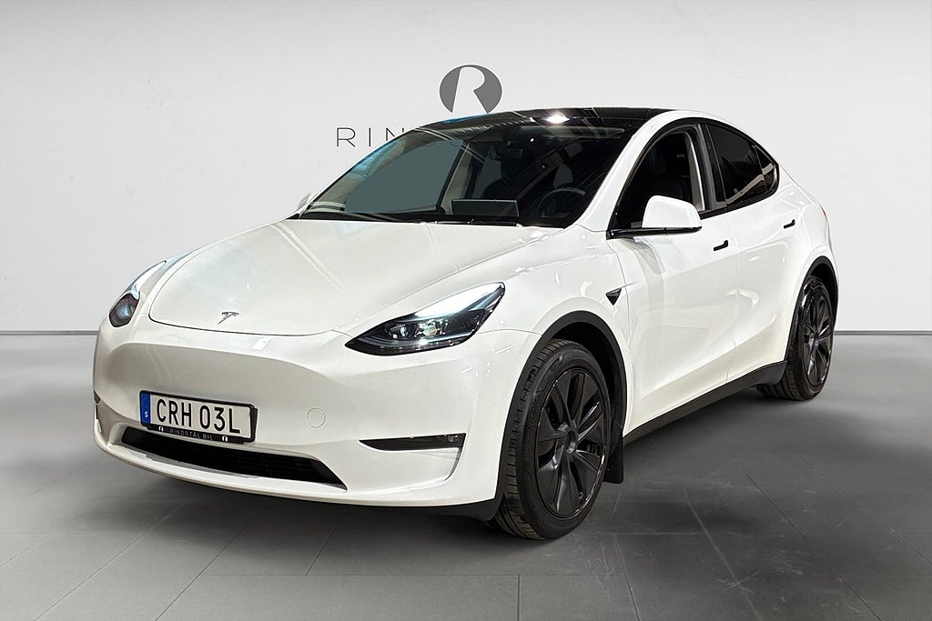 Tesla Model Y Long Range 514 HK AWD DRAG 7-SITS EN ÄGARE MOMS 7100MIL