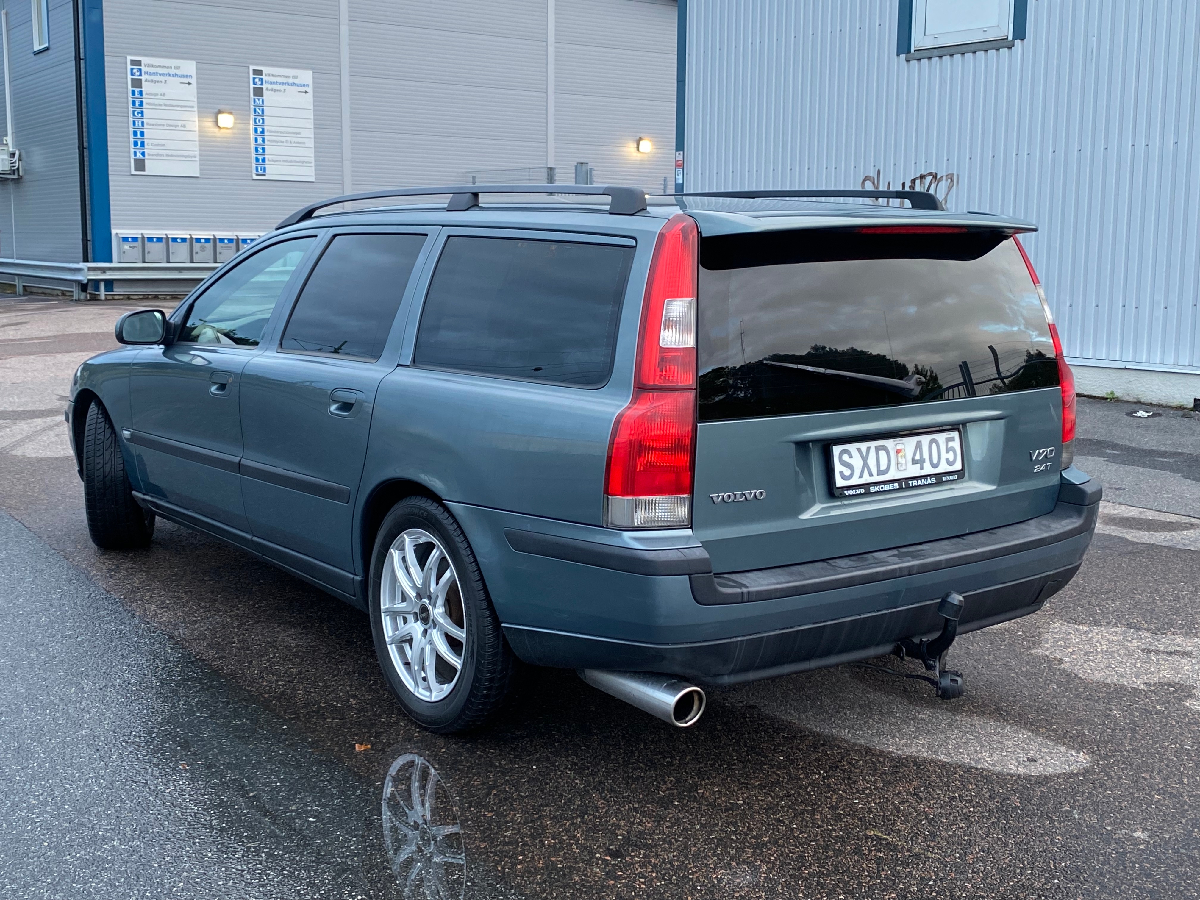 Volvo V70 2.4T Automat 200hk 2002, bild 3/39