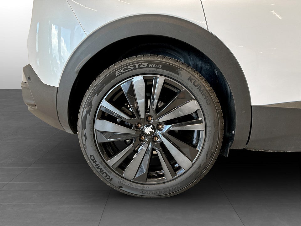 Bild på Peugeot 3008 GT 1,2 PT 130hk Aut DRAG MOTORISERAD BAKLUCKA