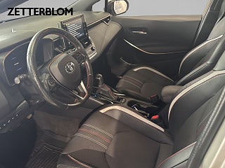 Halvkombi Toyota Corolla 8 av 14