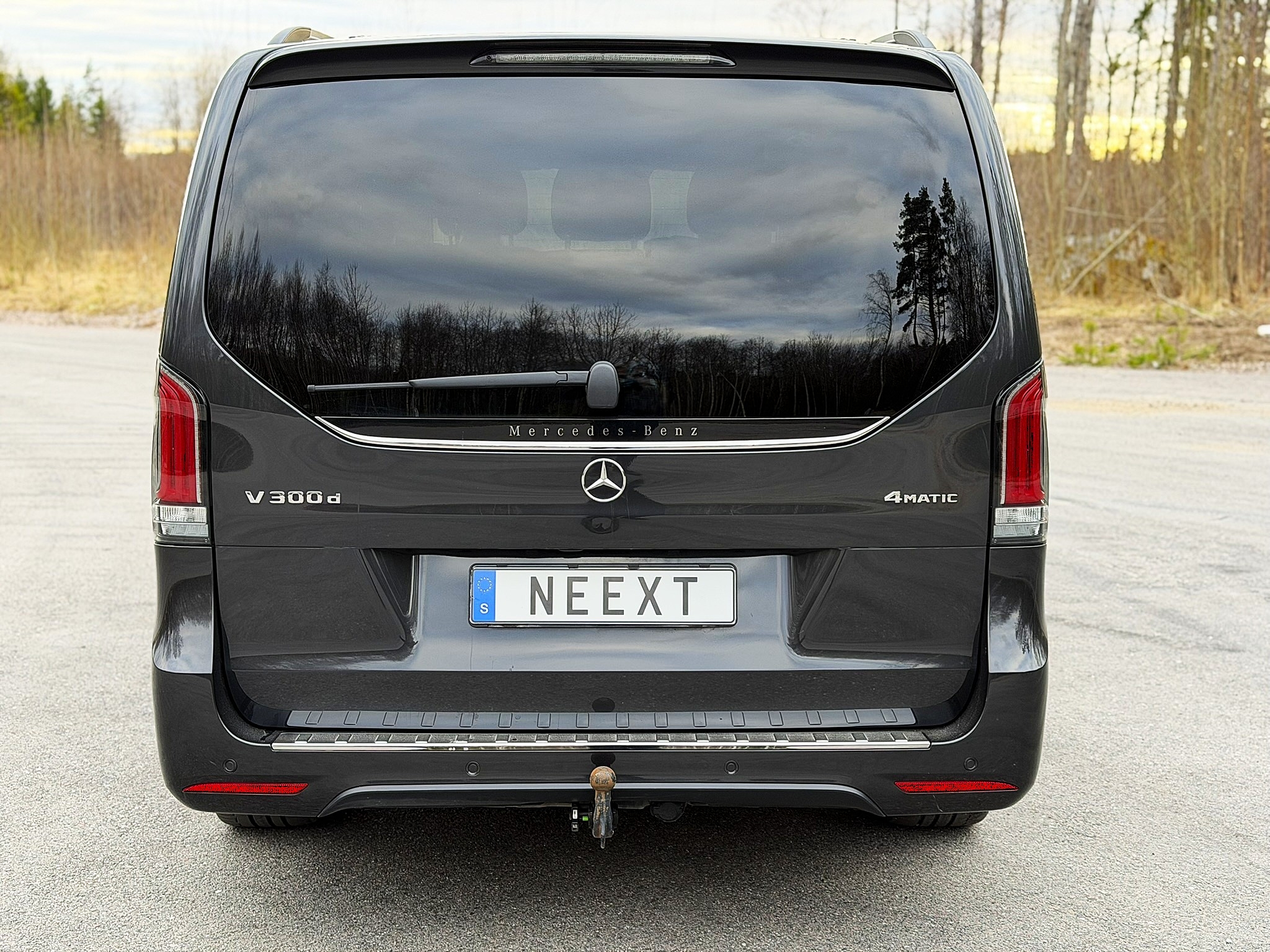 Mercedes-Benz V 300d 4MATIC 3.2t AMG 2025, bild 4/54