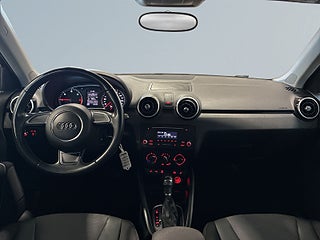 Audi A1 Sportback 1.6 TDI S Tronic ISOFIX Sportstolar/Ratt S&V – bild 8