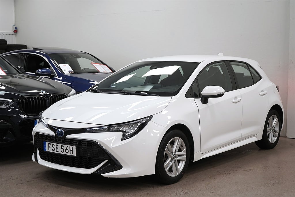 Toyota Corolla 1.8 HYBRID e-CVT 1-ÄGARE CARPLAY B-KAMERA