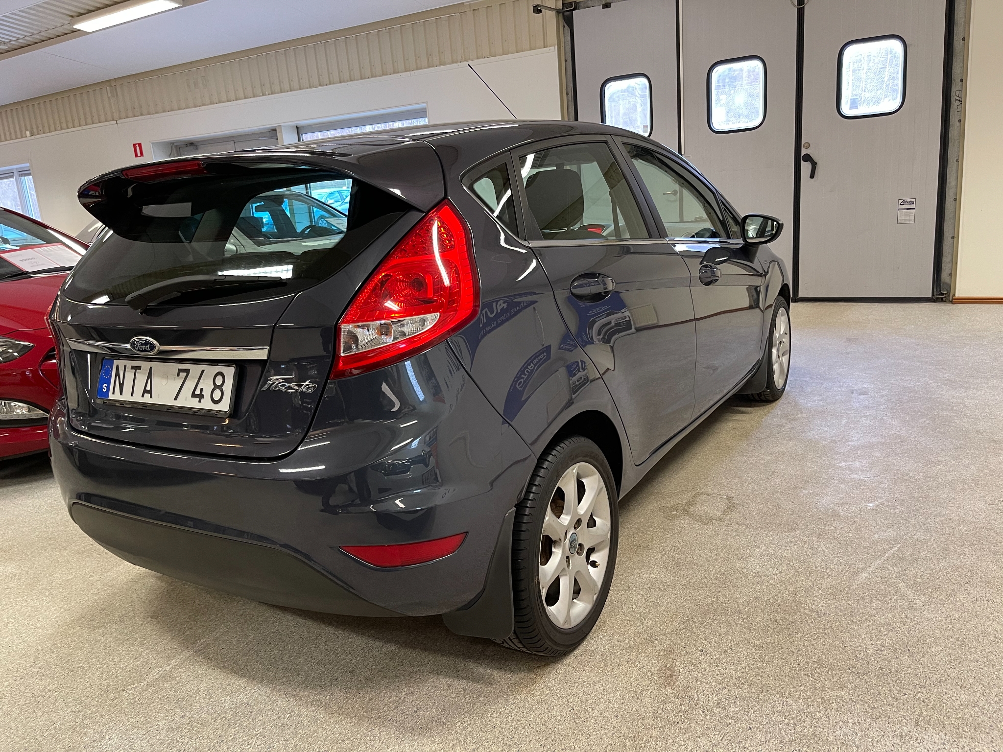 Ford Fiesta 5-dörrar 1.25 82hk 2011, bild 3/44