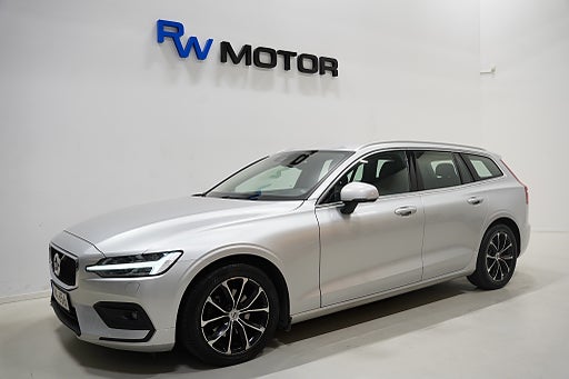 Volvo V60 D4 190hk Momentum B-kamera D-värmare Navi Kamrem Bytt