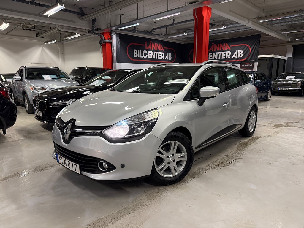 Renault Clio 0.9 TCe Sport Tourer Kamrembytt PDC M-värmare