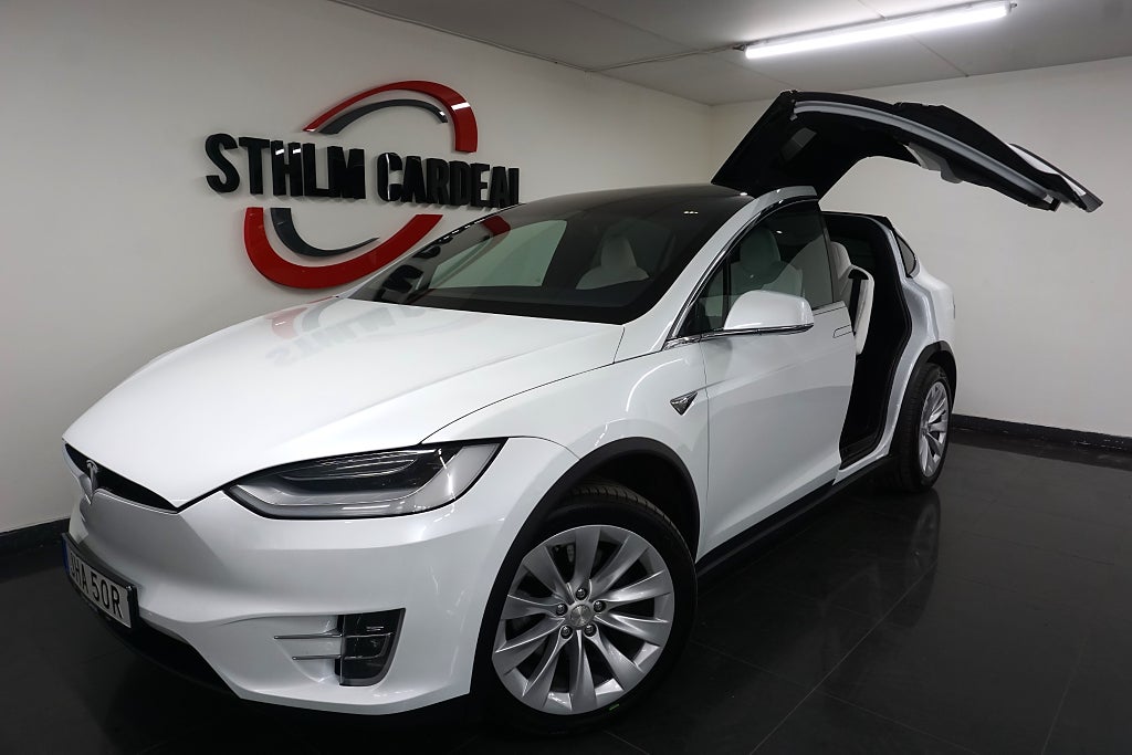 Tesla Model X Long Range AWD 423hk 7-sits AutoPilot D.Krok RÄNTA4.99%