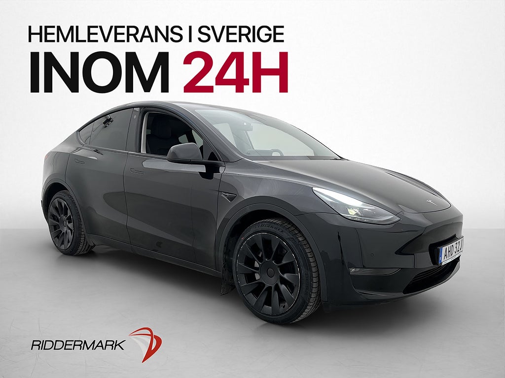 Tesla Model Y Long Range AWD 514hk AP Pano Svensksåld MOMS