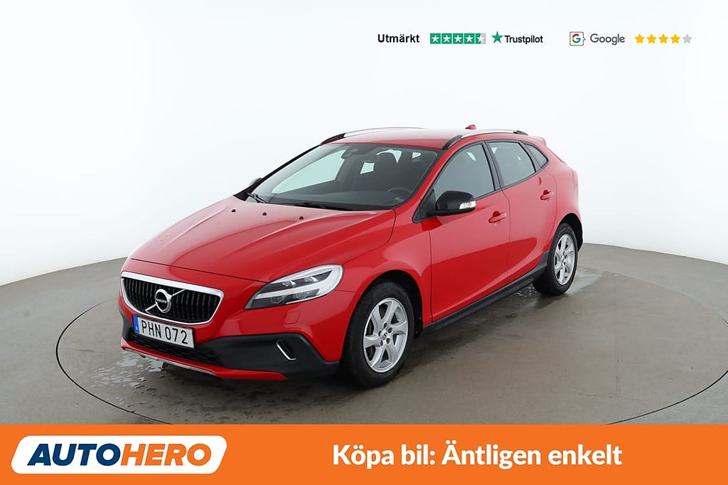 Volvo V40 Cross Country T3 Kinetic / Värmare, Dragkrok, GPS
