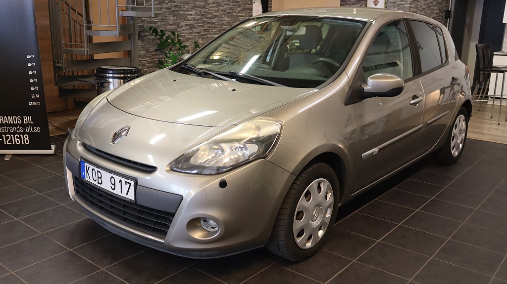 Renault Clio 5-dörrars Halvkombi 1.2 E85 (0 ränta 36 mån)