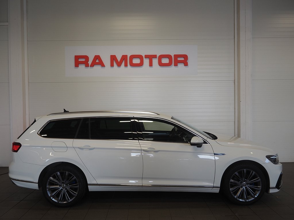 Volkswagen Passat SC GTE 218hk |Drag|Värmare|Cockpit|Matrix| 2021