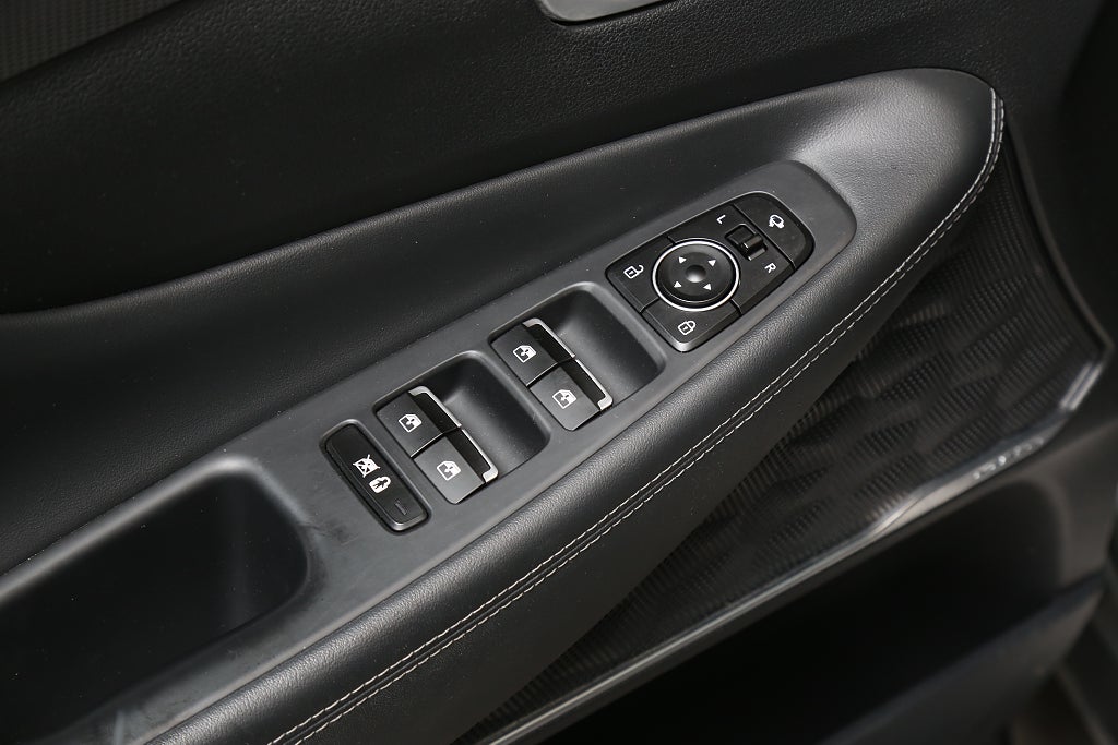 Hyundai Santa Fe 2,2 CRDi 200hk Premium AWD Aut Extraljus Motorv Drag