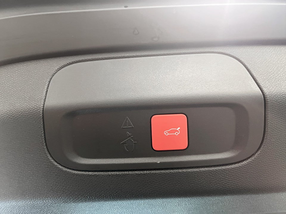 Bild på Peugeot 408 GT Hybrid 145hk Aut B-KAMERA ELSTOL NAV
