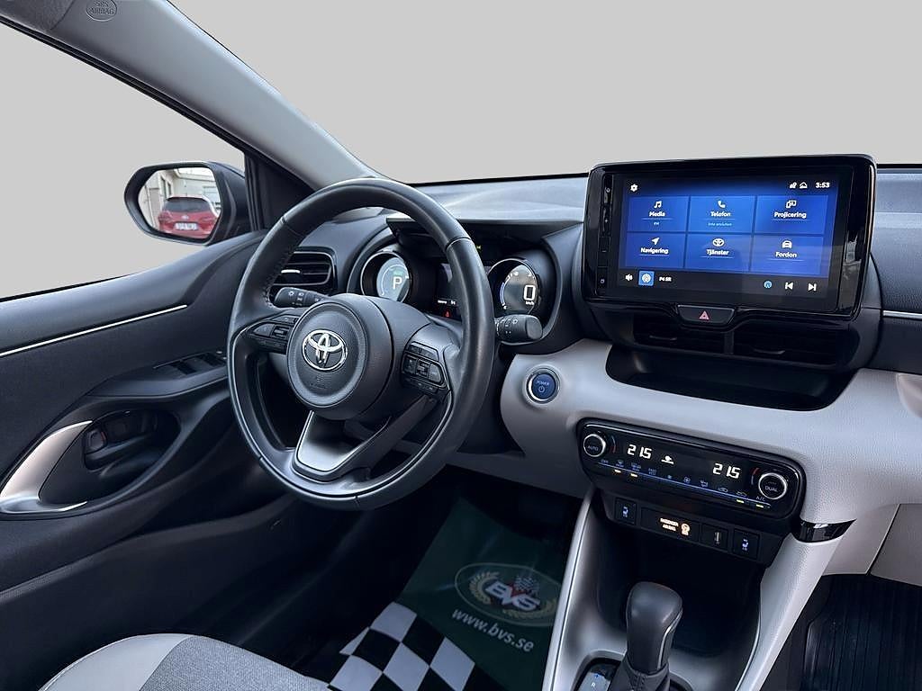 Toyota Yaris 2022 - miniatyr 9