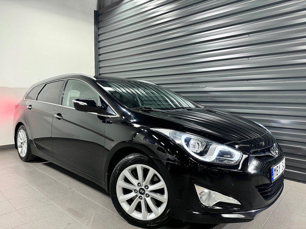 Hyundai i40 cw 2.0 GDI  Keyless/B-kamera/Fullservad/SÅLD