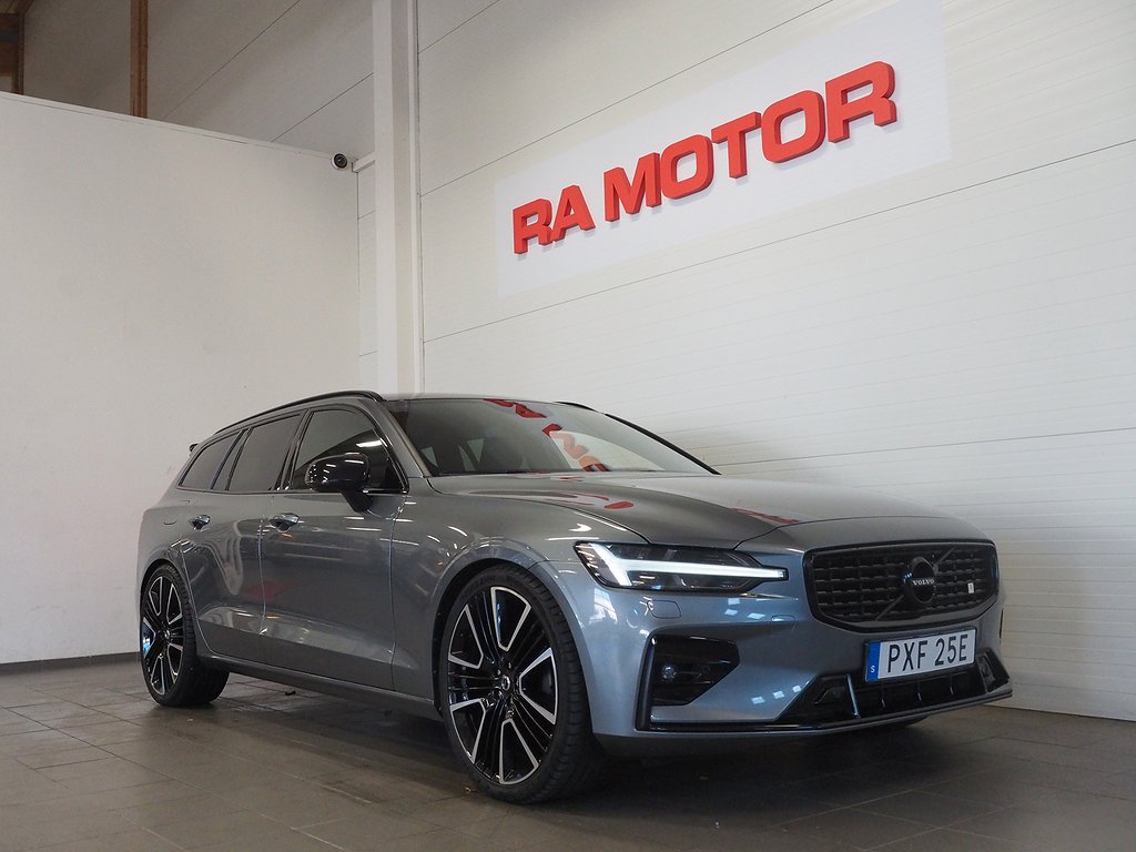 Volvo V60 D3 Automat R-Design | B-Kam | Nav | H/K | 21" | 2020