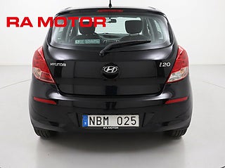 Halvkombi Hyundai i20 9 av 19