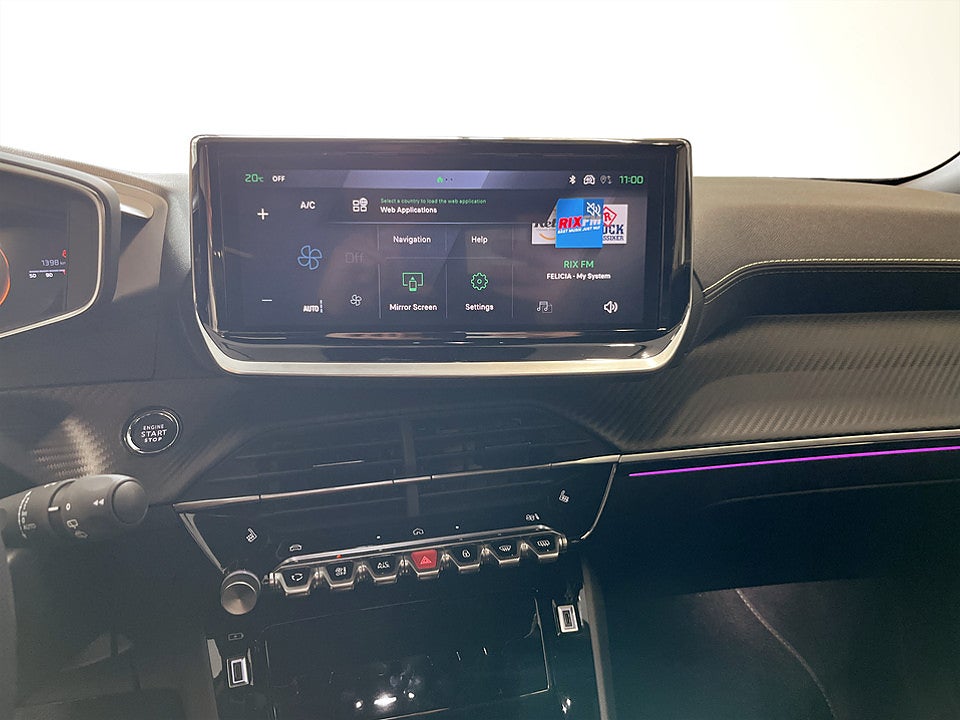 Bild på Peugeot 2008 GT 1.2 PT 130hk Aut B-KAMERA CARPLAY