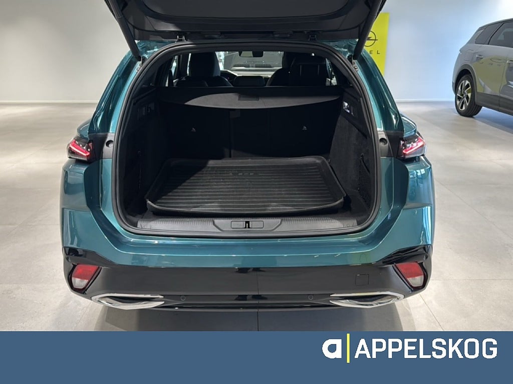 Peugeot 308 SW GT 130 AUT |RÄNTA 3,99%|V-HJUL INGÅR| thumbnail