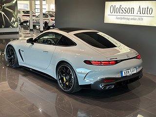 Sedan Mercedes-Benz AMG GT 5 av 21