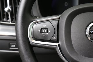 SUV Volvo XC60 14 av 25