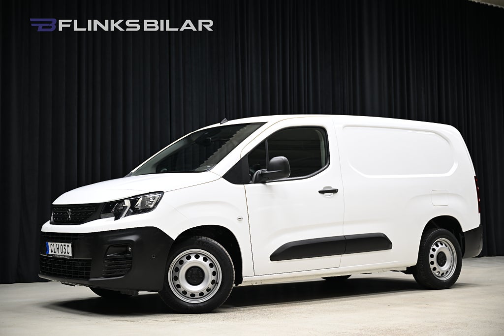 Peugeot Partner 130HK L2 Automat|Dragkrok|FjärrstyrdVärmare|PDC|Leasbar
