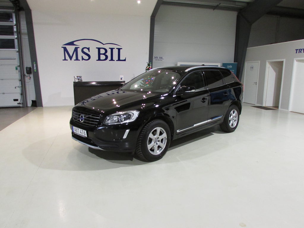 Volvo XC60 D4 AWD Geartronic Summum Euro 6 KAMERA NAV DRAG