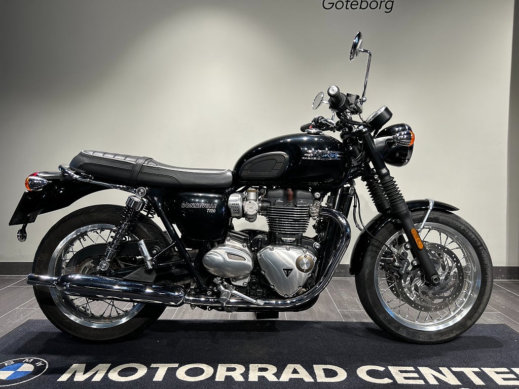 Triumph Bonneville T120/3,99%Ränta / Vindruta & Pakethållare medföljer/