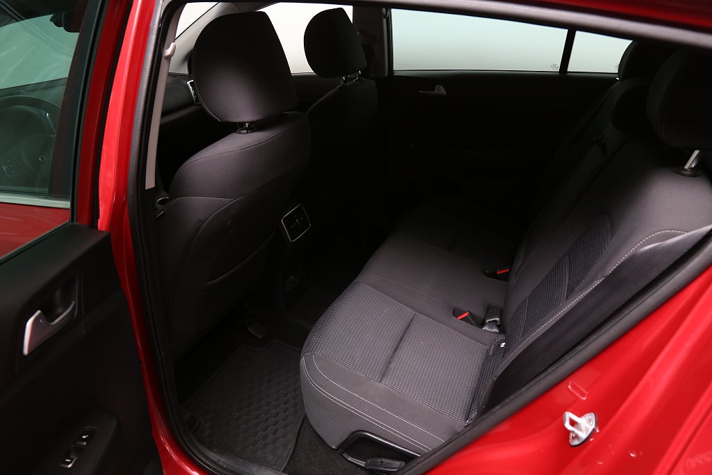 Kia Sportage 1,7 CRDi 141hk Advance Aut Navi CarPlay Kamera Motorv