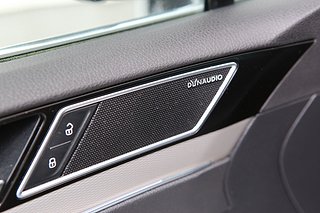 Kombi Volkswagen Passat 13 av 17