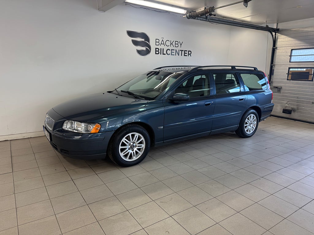 Volvo V70 2.4 Business /M-Värmare/Dragkrok 