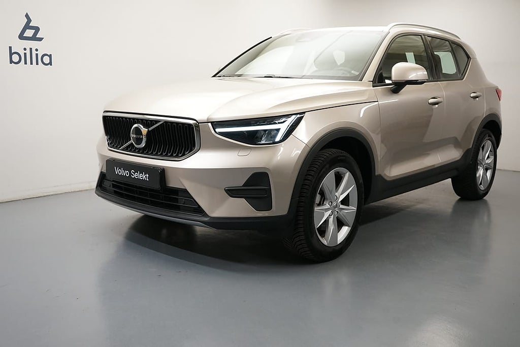 Volvo XC40 B4 FWD Bensin Core, Baklucka elmanövrerad