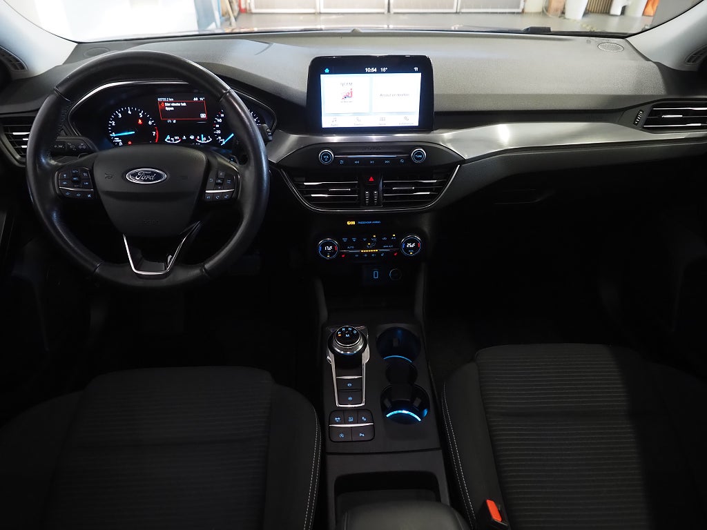 Ford Focus Kombi 1.5 SelectShift Aut Titanium 150hk Kamera 2019