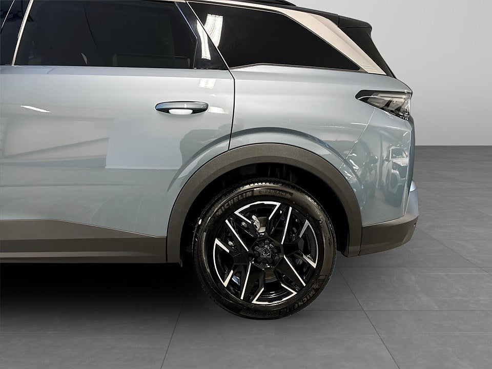 Bild på Peugeot 5008 GT Hybrid 145hk Aut - NYA VINTERHJUL INGÅR!
