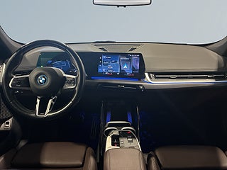 BMW X1 xDrive30e M Sport Edition Drag Widescreen H/K MOMS S&V – bild 8