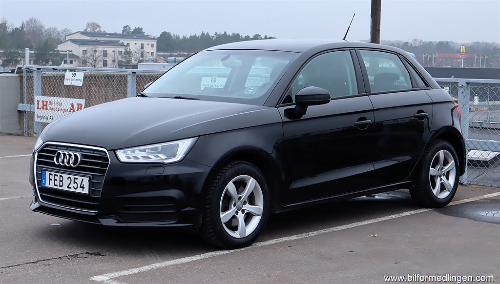 Audi A1 Sportback 1.4 TFSI V/S-hjul