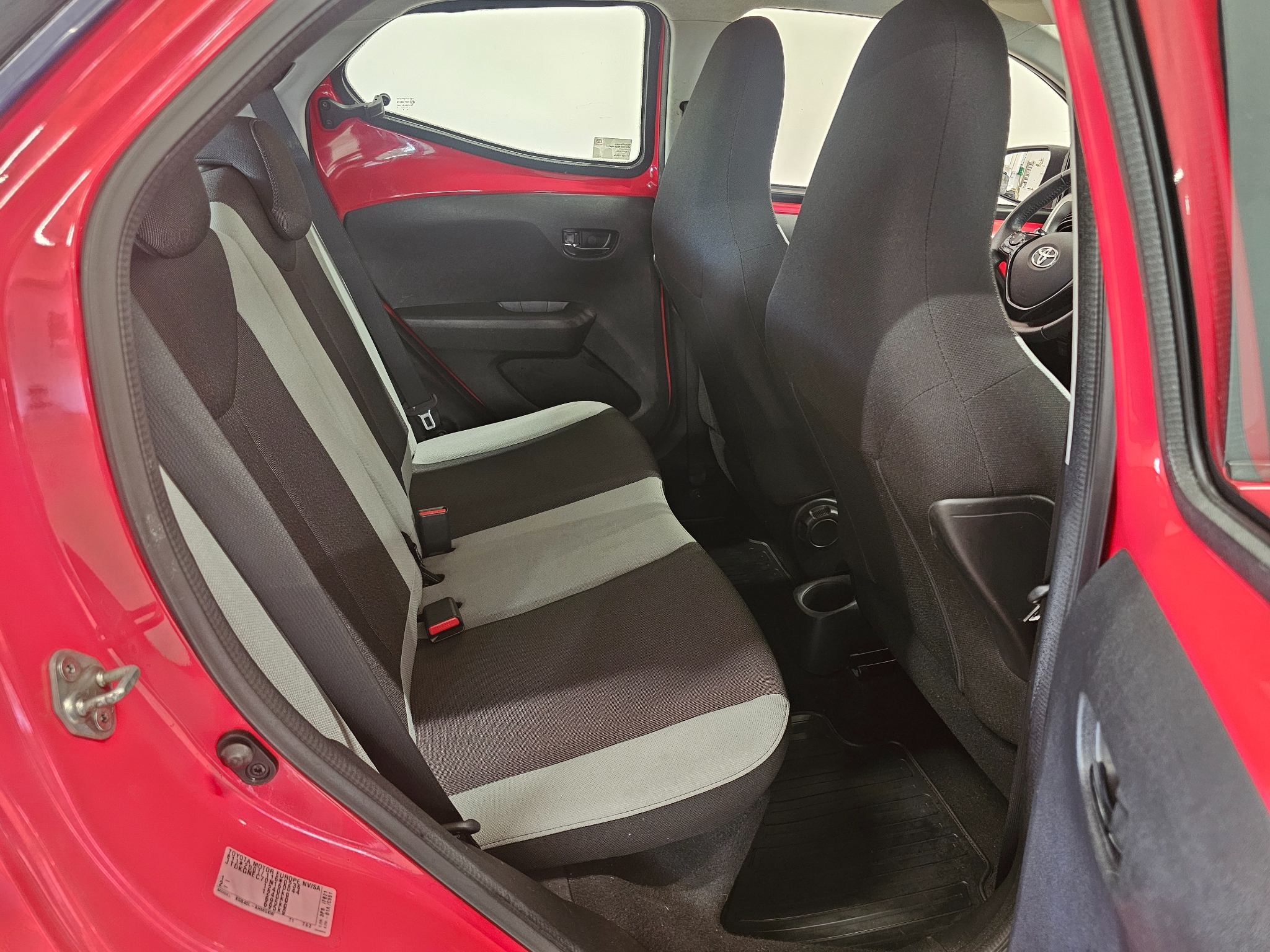 Toyota Aygo 2016, bild 7/36