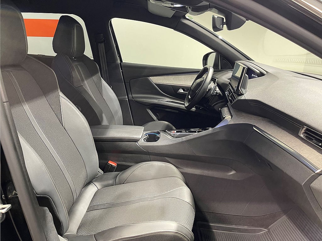 Bild på Peugeot 5008 GT 1.2 PT 130hk Aut - 7-SITS, EN ÄGARE
