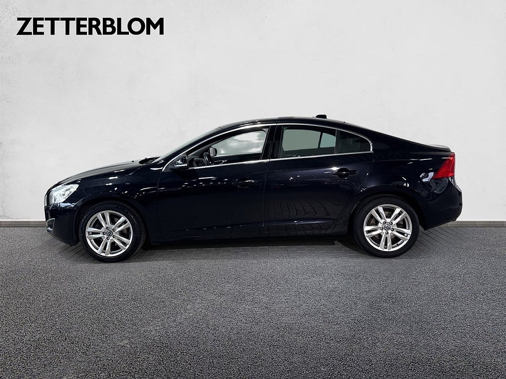 Sedan Volvo S60 2 av 15