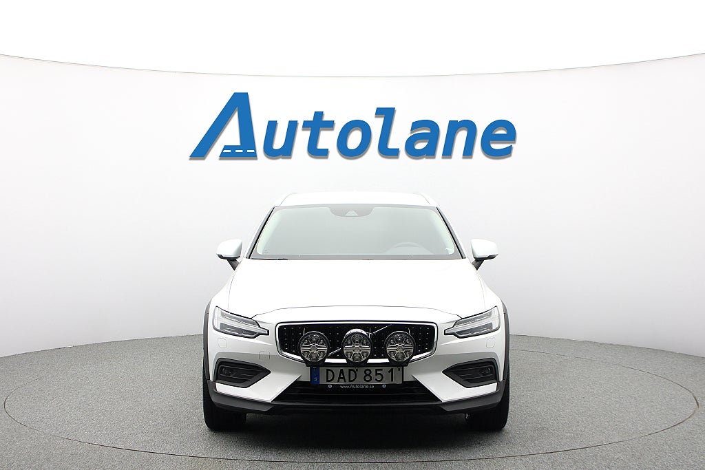 Volvo V60 Cross Country B4 AWD Advanced Navigation, Kamera, Värmare 19