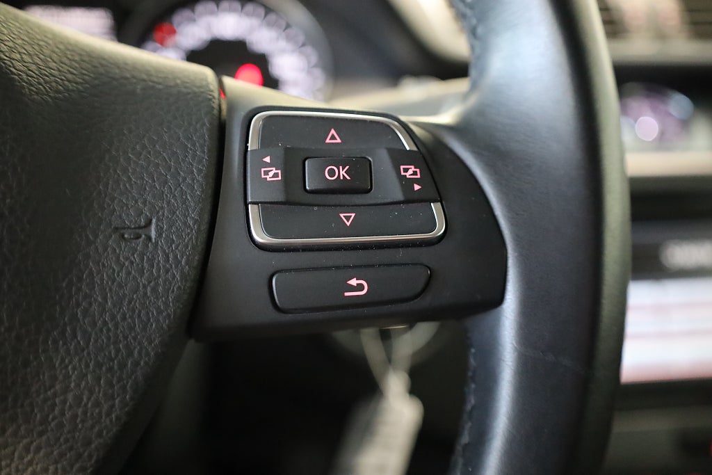 Volkswagen Passat 2.0 TDI AUT 4Motion GT Drag Värmare Kamera Läder 2014