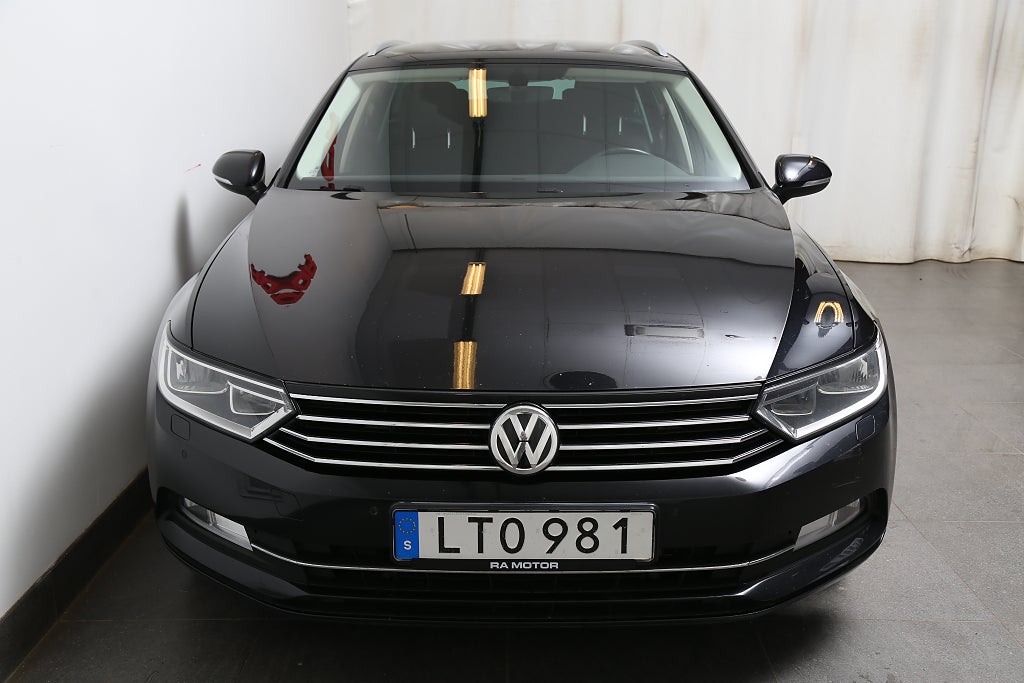 Volkswagen Passat 2,0 TDI 150hk Sportscombi Värmare Dragkrok 2015