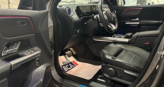 SUV Mercedes-Benz EQA 5 av 12