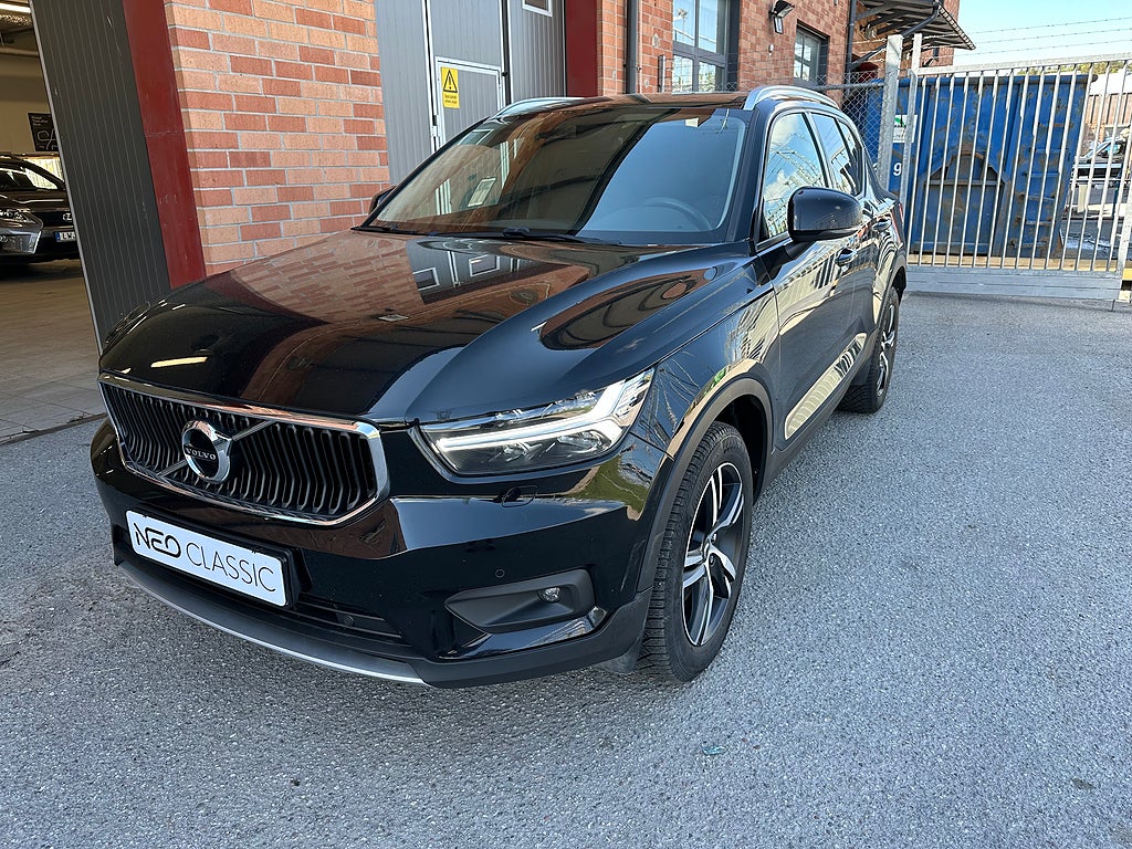 Volvo XC40 B4 AWD Momentum Advanced SE, H&K ljud, Nyservad 