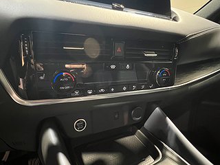 SUV Nissan Qashqai 20 av 24