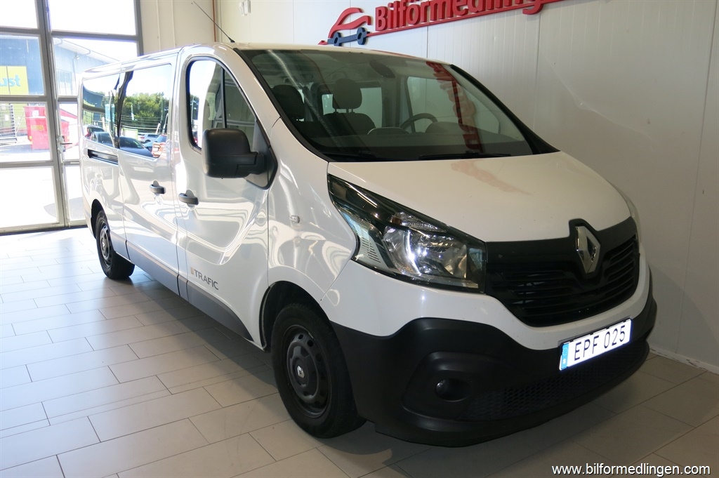 Renault Trafic 2016, kuva 4/10