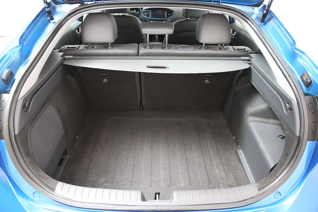 Hyundai IONIQ Hybrid 1,6 141hk Premium Plus Eco Aut Navi Skinn Motorv 2017