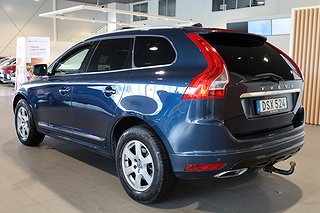 SUV Volvo XC60 4 av 25